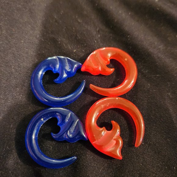 2g earrings - Picture 2 of 5